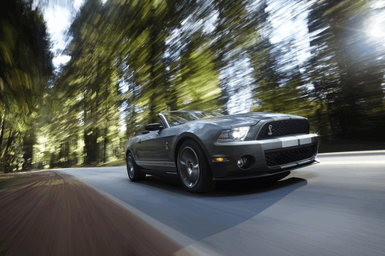 2010 Ford Mustang Shelby GT500 convertible 243002