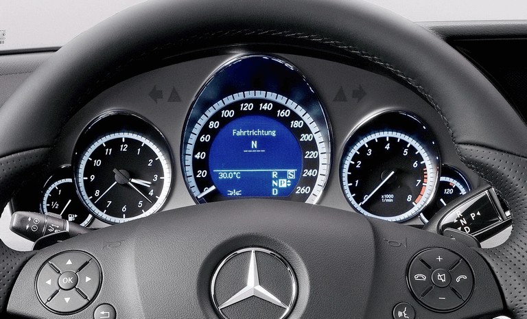 2009 Mercedes-Benz E-klasse Avantgarde AMG sports package 244278