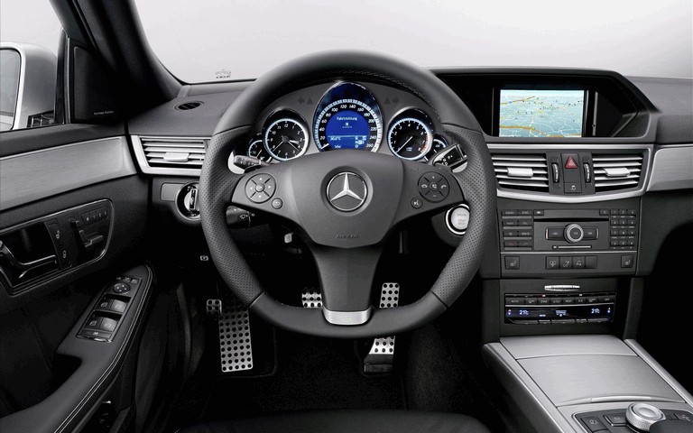 2009 Mercedes-Benz E-klasse Avantgarde AMG sports package 244285