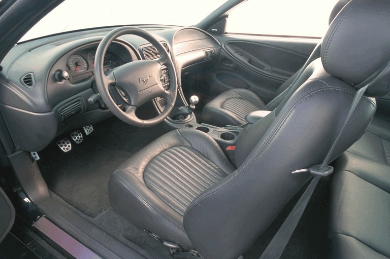 2001 Ford Mustang Bullitt GT 482959