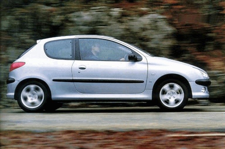 2001 Peugeot 206 197595