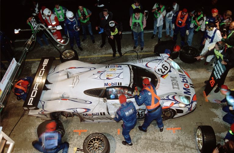 1998 Porsche 911 ( 996 ) GT1 race car 723090