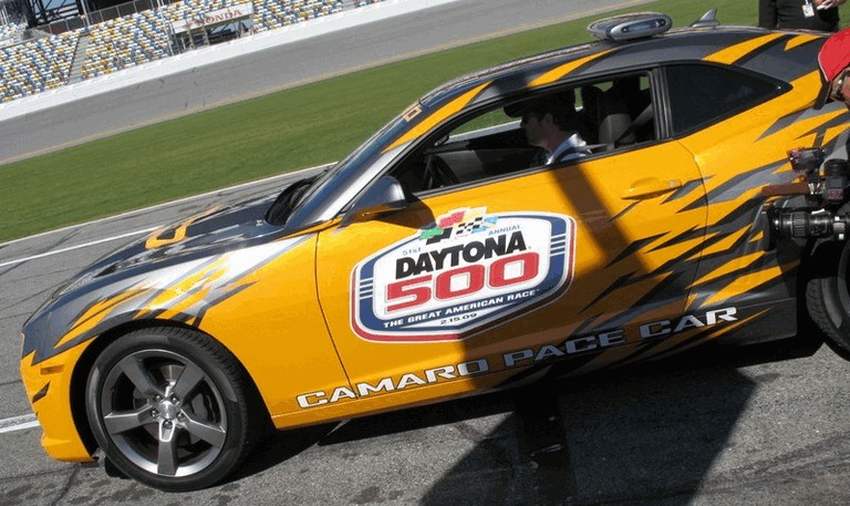 2009 Chevrolet Camaro - Daytona 500 Pace Car 248213