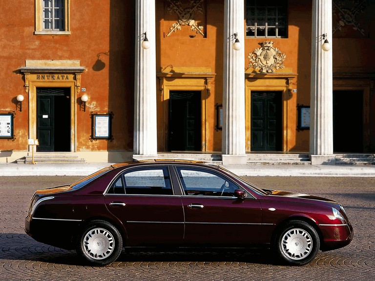 2002 Lancia Thesis 198542