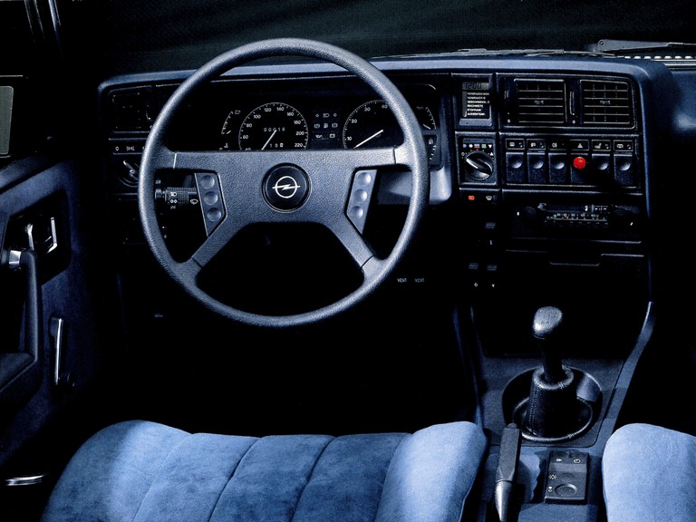 1982 Opel Monza ( A2 ) 397235