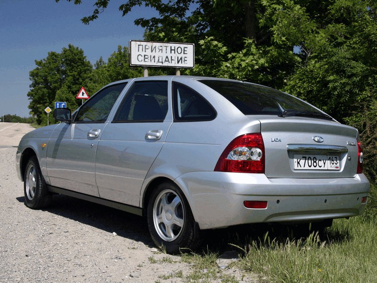 2008 Lada Priora hatchback 253949