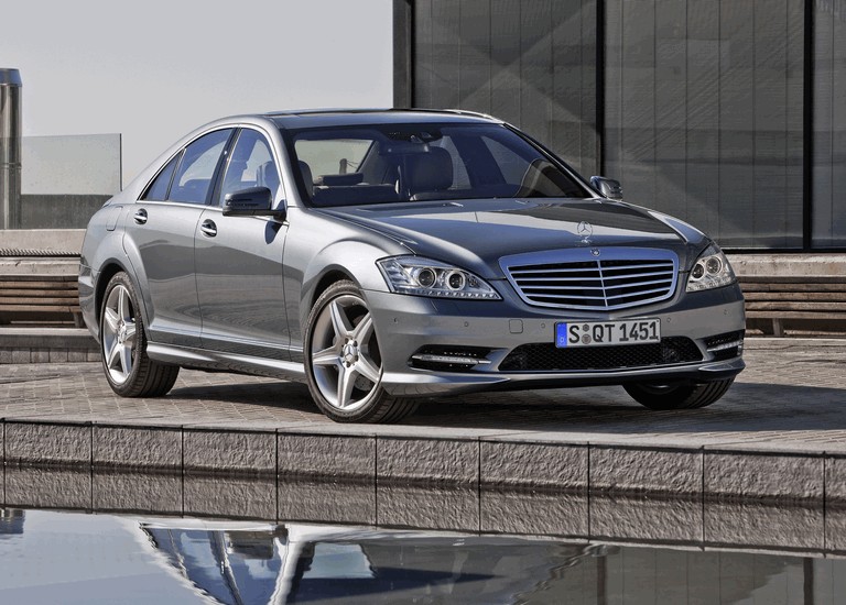 2009 Mercedes-Benz S-klasse with AMG Sports package 256105