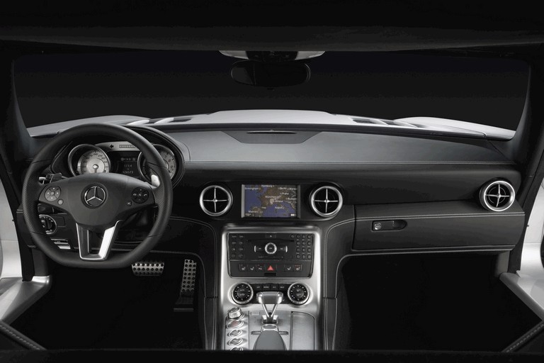 2009 Mercedes-Benz SLS AMG - interior 256855