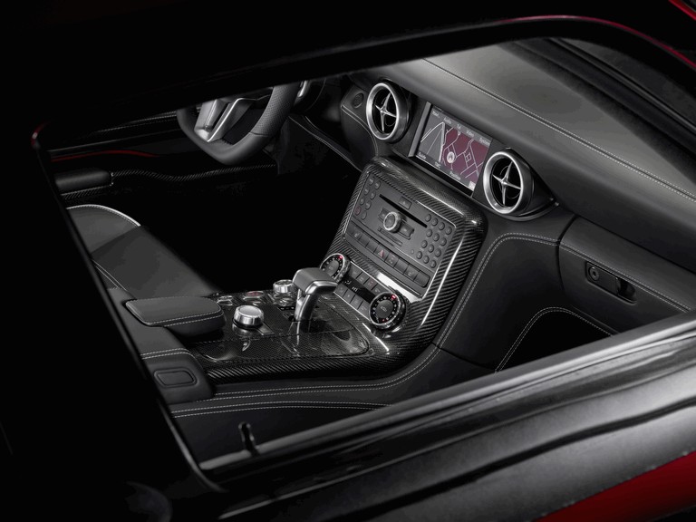 2009 Mercedes-Benz SLS AMG - interior 256861