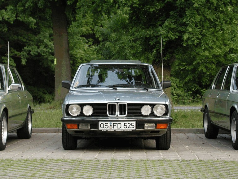 1981 BMW 528i ( E28 ) 259662