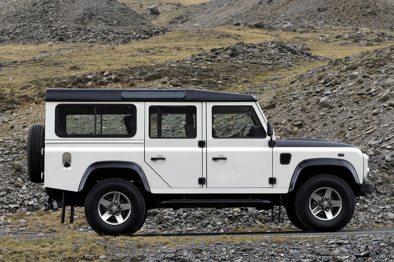 2009 Land Rover Defender Limited Edition Ice 259698