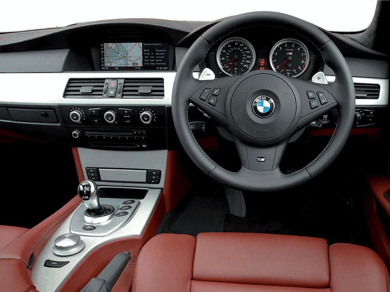 2007 BMW M5 ( E61 ) touring - UK version 259833