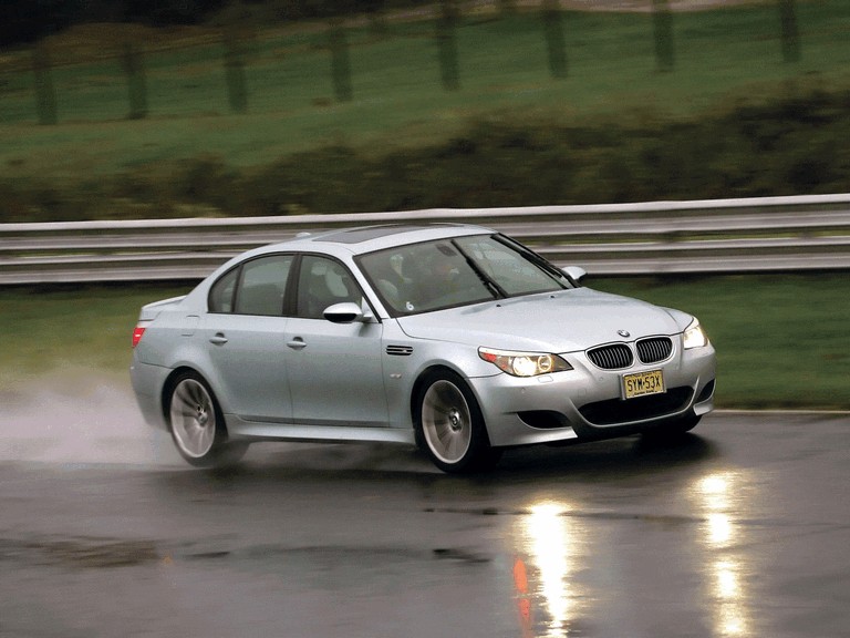 2004 BMW M5 ( E60 ) - USA version 259933