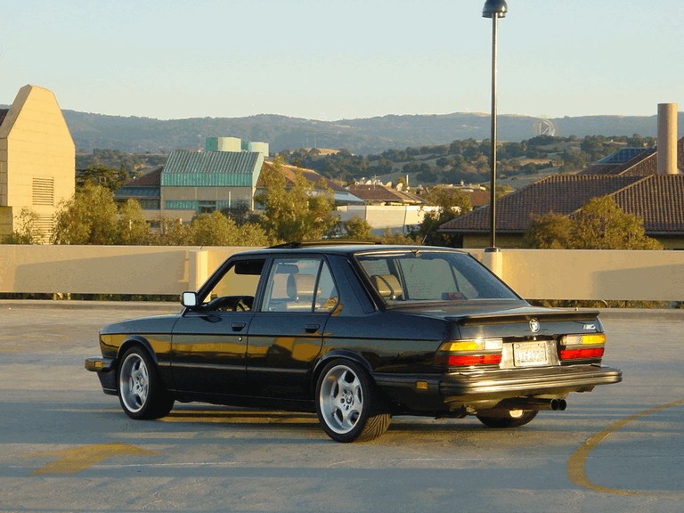 1986 BMW M5 ( E28 ) - USA version 260373