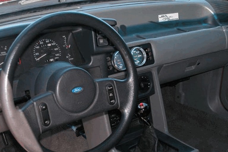 1989 JBA Dominator GTA ( based on Ford Mustang ) 261994