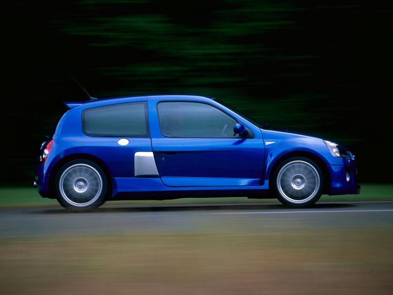 2003 Renault Clio V6 530611