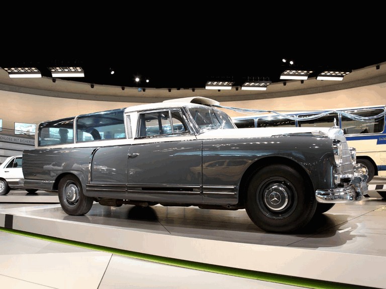 1960 Mercedes-Benz 300 Messwagen 263933
