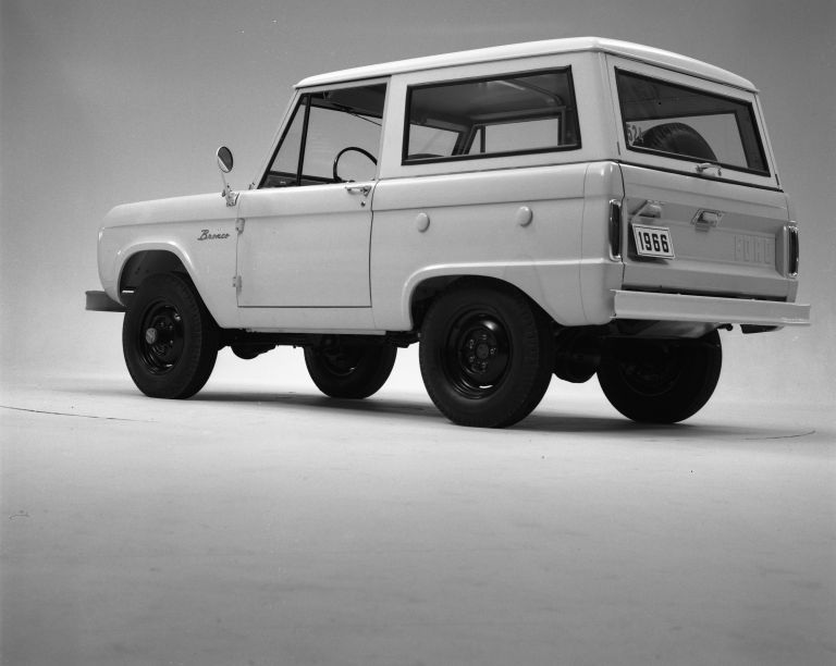 1966 Ford Bronco 592100