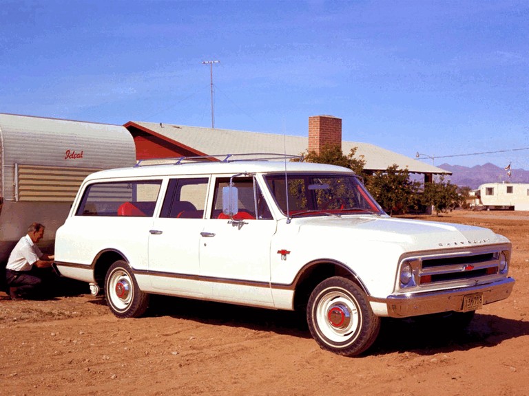 1967 Chevrolet Suburban 265821