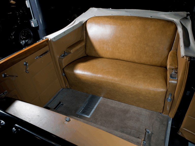 1938 Cadillac V16 Presidential Convertible Limousine 269703