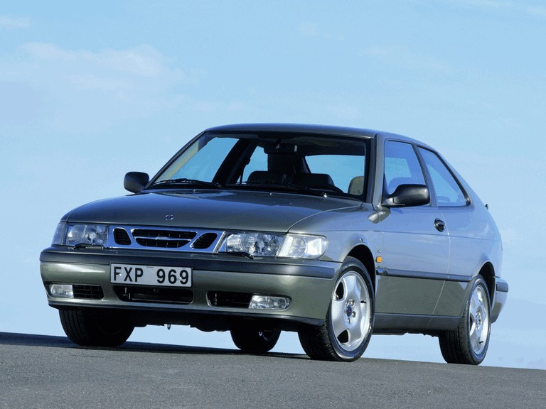 1998 Saab 9-3 coupé 272655
