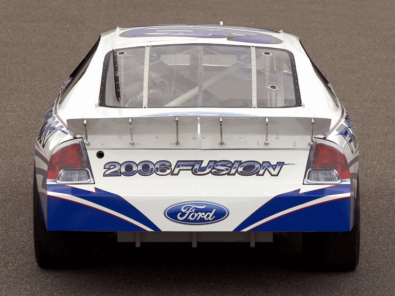 2006 Ford Fusion NASCAR 274021