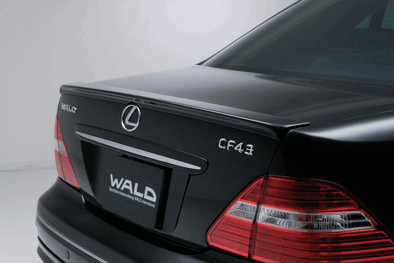 2004 Wald CF43 ( based on Lexus LS430 ) 485608
