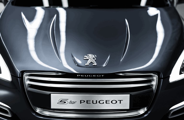 2010 Peugeot 5 concept 275045