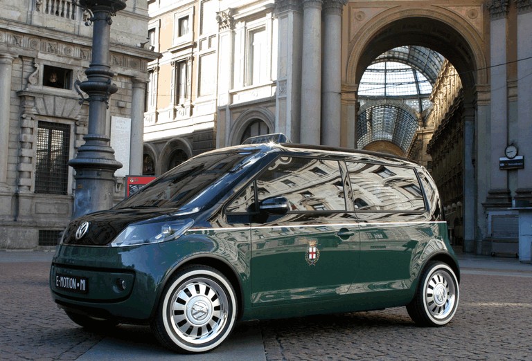 2010 Volkswagen Milano Taxi concept 280109