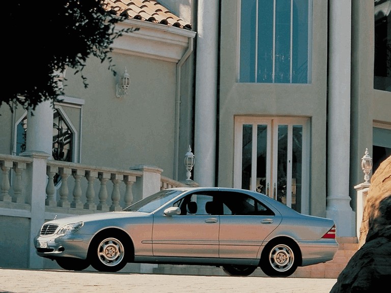 1998 Mercedes-Benz S320 ( W220 ) 281085