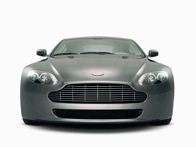 2005 Aston Martin V8 Vantage 203920