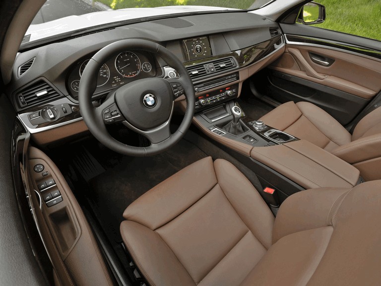 2010 BMW 535i ( F10 ) - USA version 285373