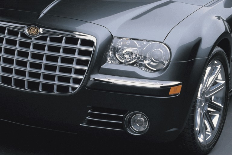 2005 Chrysler 300 C 486743