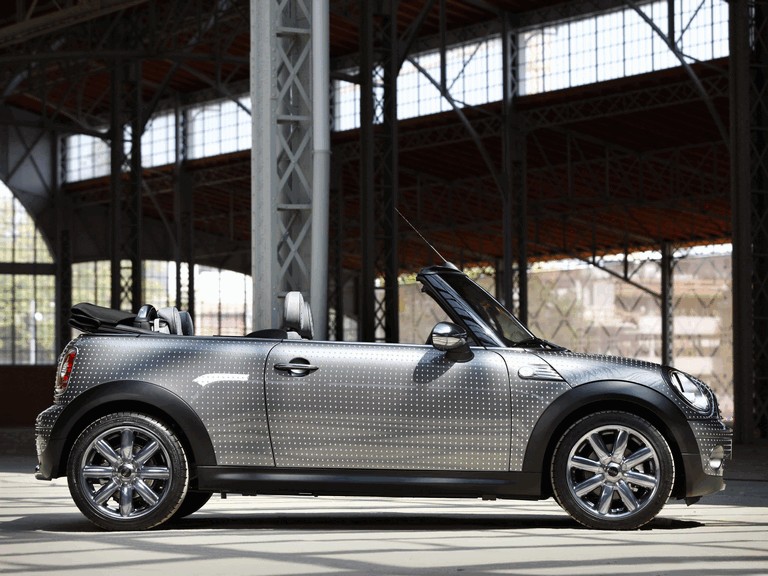 2010 Mini Cooper cabriolet by Kenneth Cole 287053