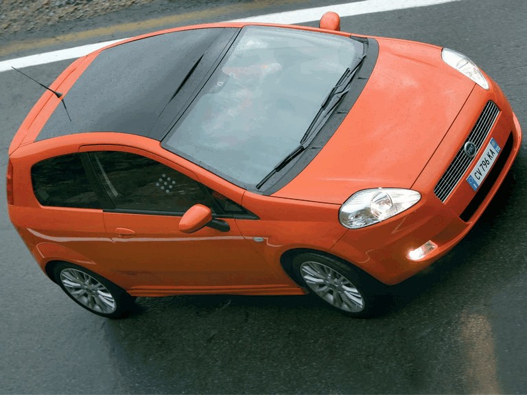 2005 Fiat Grande Punto Multijet 3-door with Panoramic Sunroof 205308