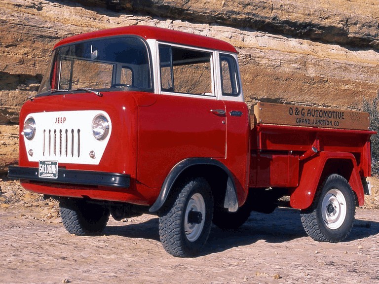 1957 Willys Jeep FC 150 290823