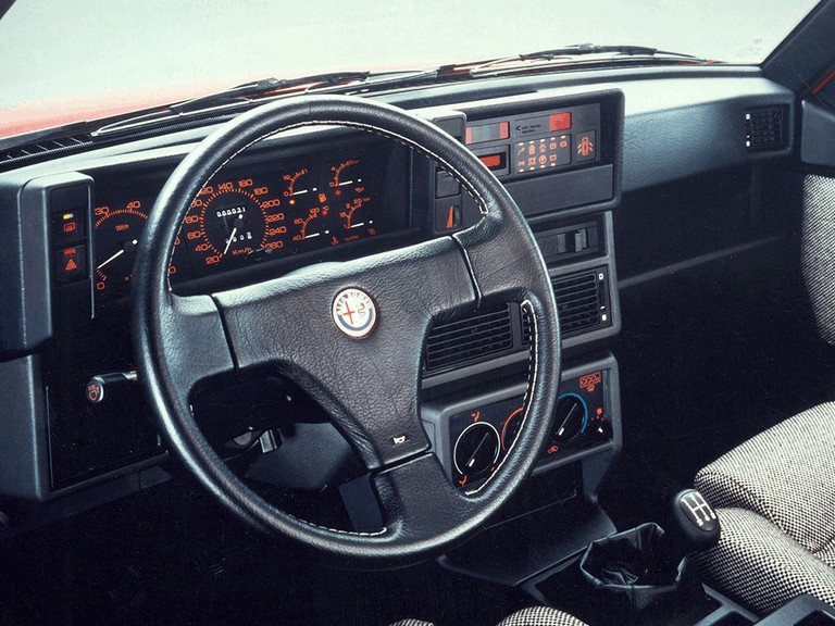 1987 Alfa Romeo 75 ( 162 ) 1.8i Turbo Evoluzione 291689