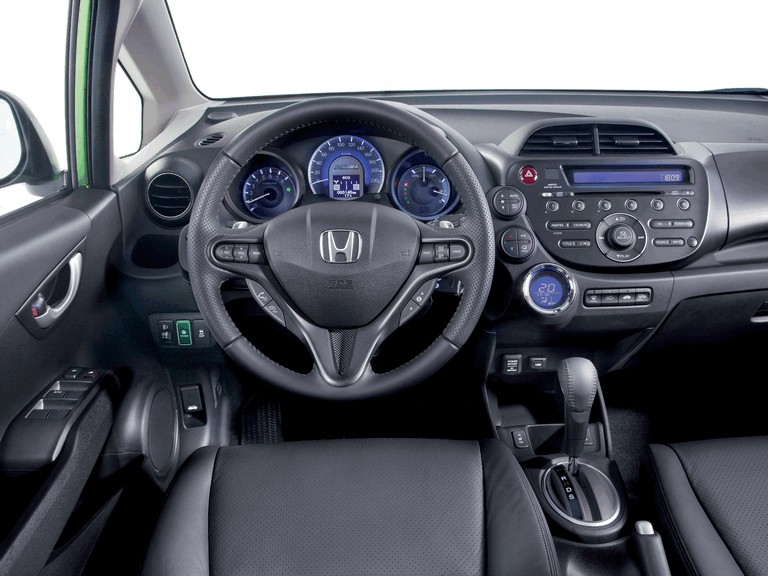Honda Jazz Comfort 1.3 73kW - auto24.ee