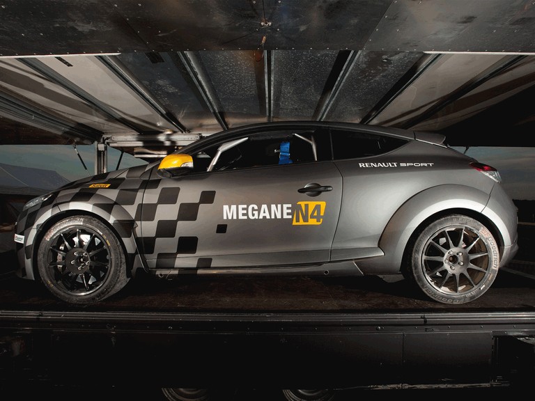 2010 Renault Megane RS Renaultsport N4 294452