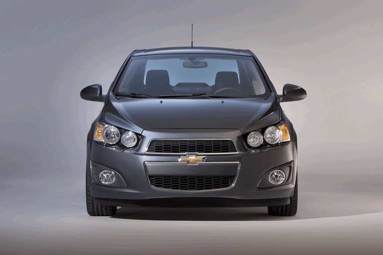 2011 Chevrolet Sonic sedan 294570