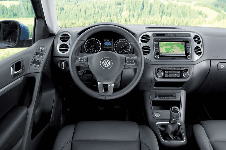 2011 Volkswagen Tiguan 298008