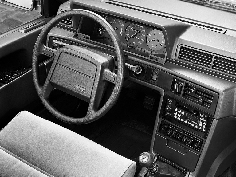 1982 Volvo 760 GLE 298761