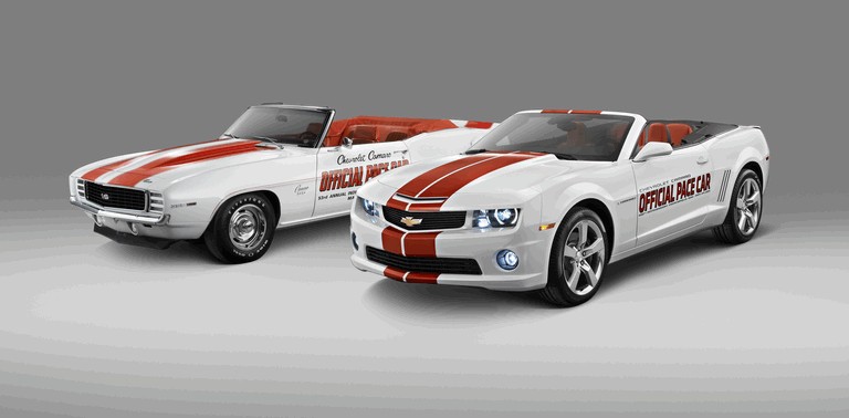 2011 Chevrolet Camaro convertible - 2011 Indy 500 Official Pace Car 299763