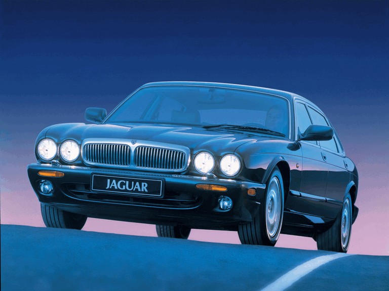 1997 Jaguar XJ8 ( X300 ) 300122