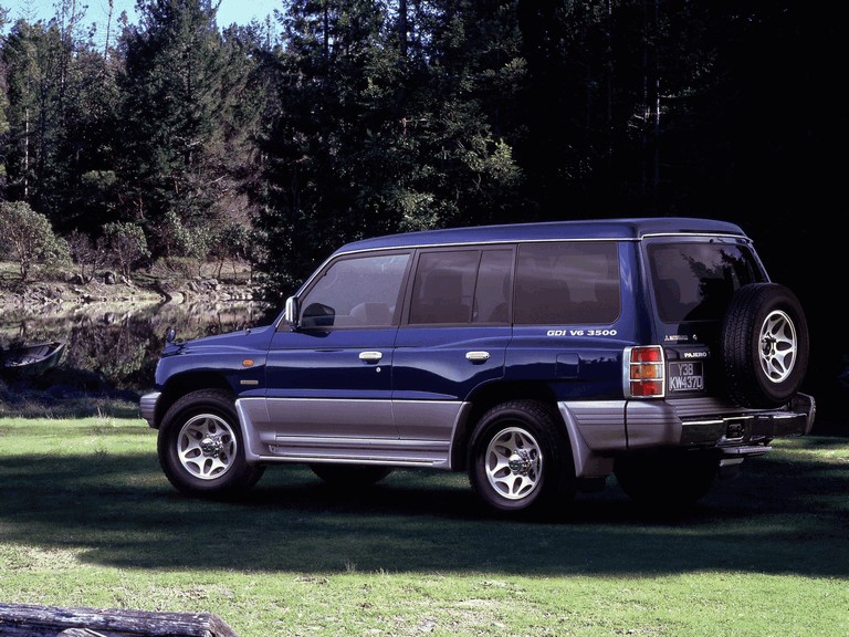 1997 Mitsubishi Pajero Wagon 301012