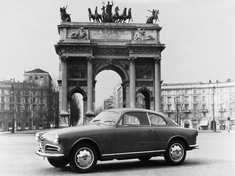 1954 Alfa Romeo Giulietta Sprint by Bertone 301664