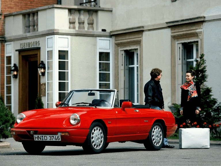 1990 Alfa Romeo Spider 302066