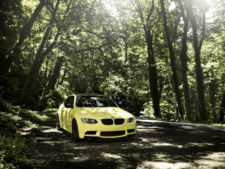 2009 IND Distribution M3 Dark Yellow ( based on BMW M3 E92 ) 303615