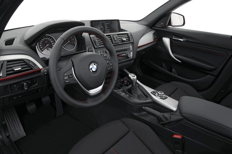 2011 BMW 118i sport line 306051