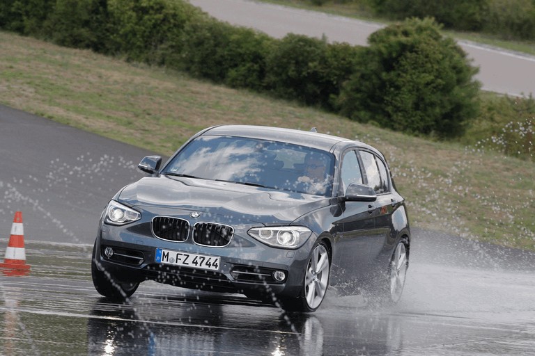 2011 BMW 118i sport line 306088